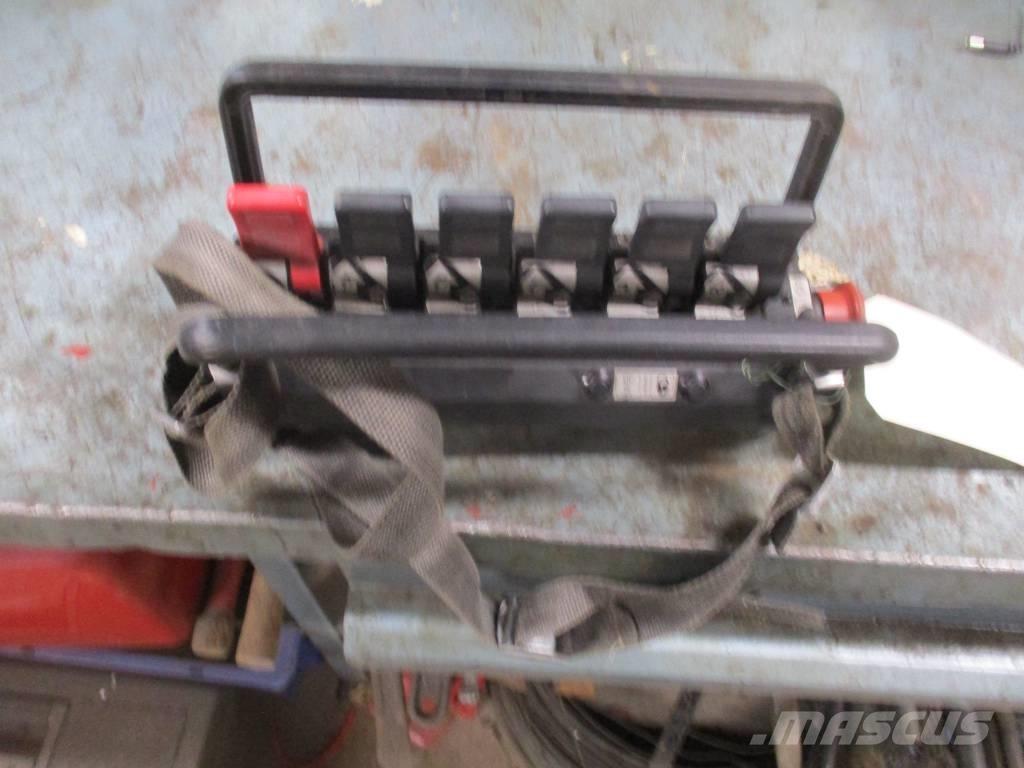 Hiab 245E-5 Rakodó daruk