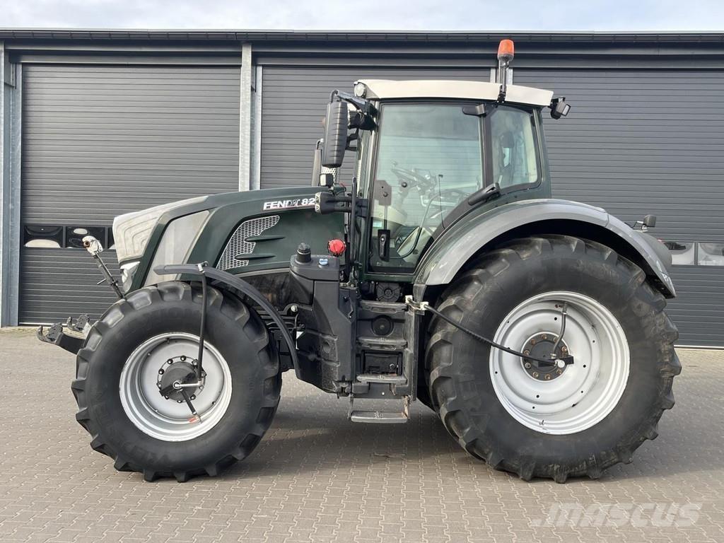 Fendt 828 VARIO Traktorok