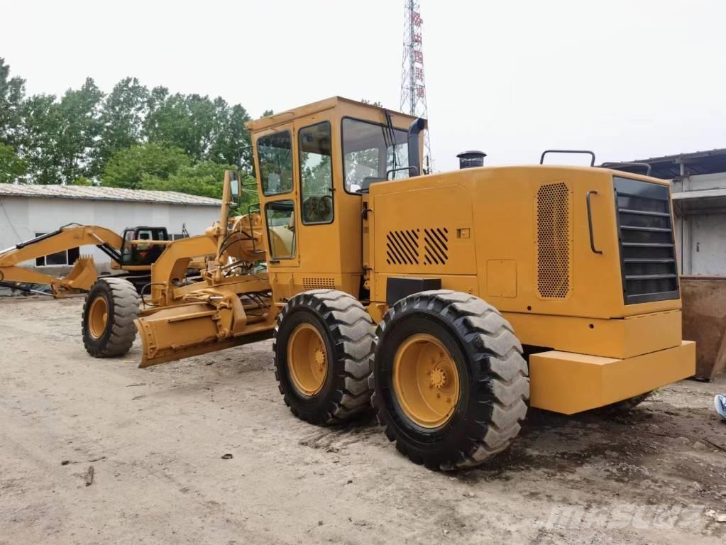XCMG GR 180 Gréderek