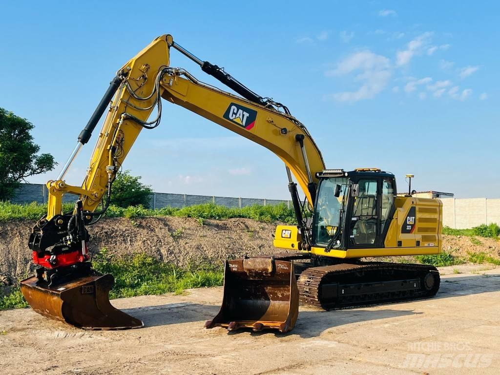 CAT 323 Lánctalpas kotrók