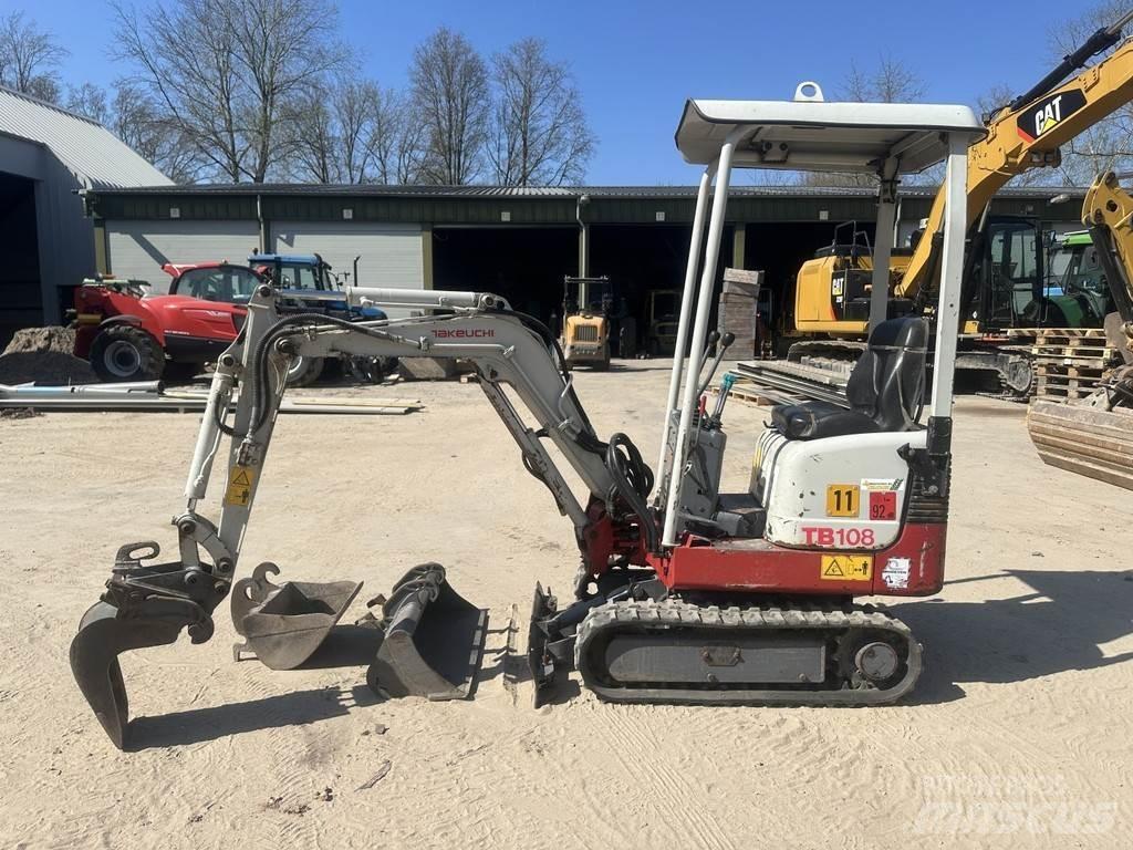 Takeuchi TB108 Mini kotrók < 7t