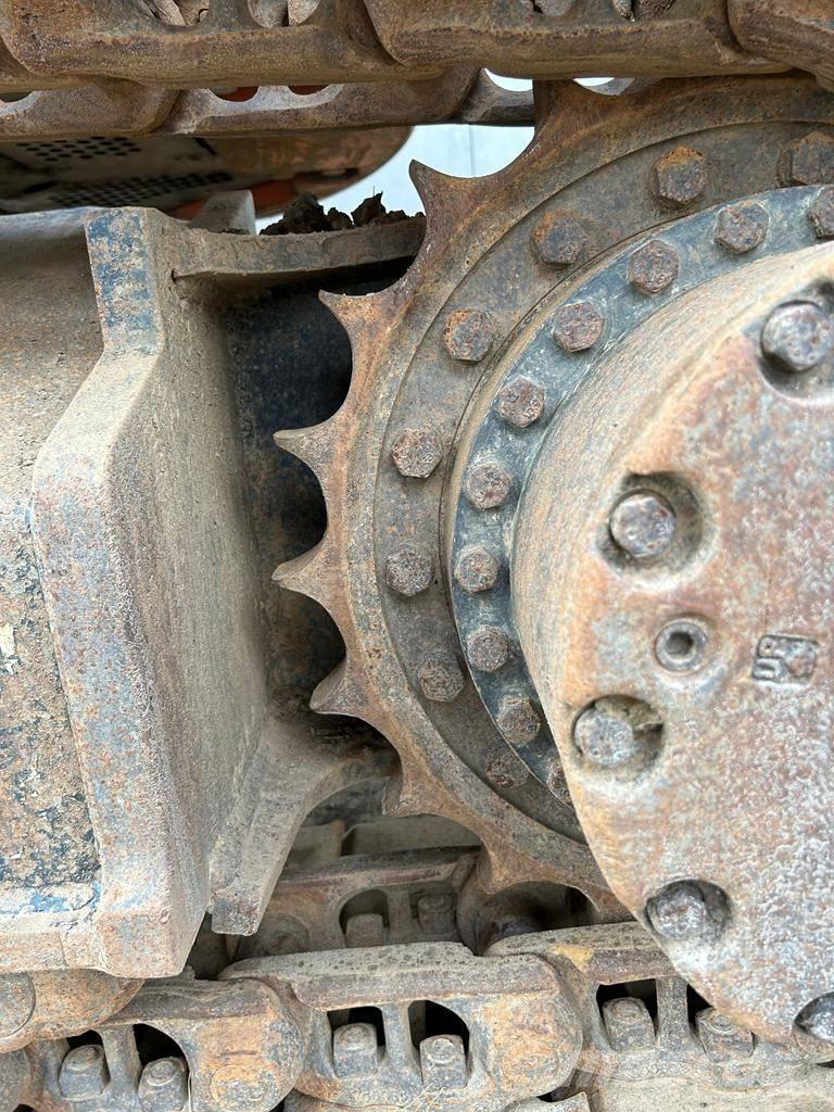 Hitachi ZX 225 US LC Lánctalpas kotrók