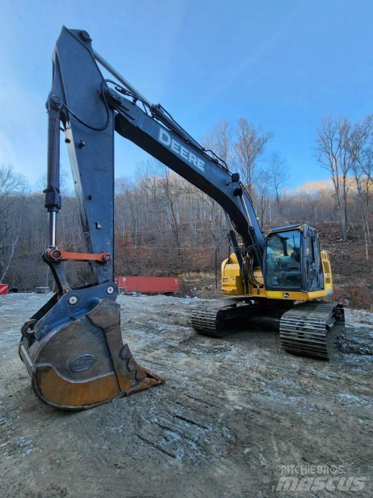 DEERE 245G LC Lánctalpas kotrók