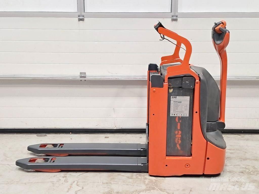Linde T16L Alacsony emelőkocsi