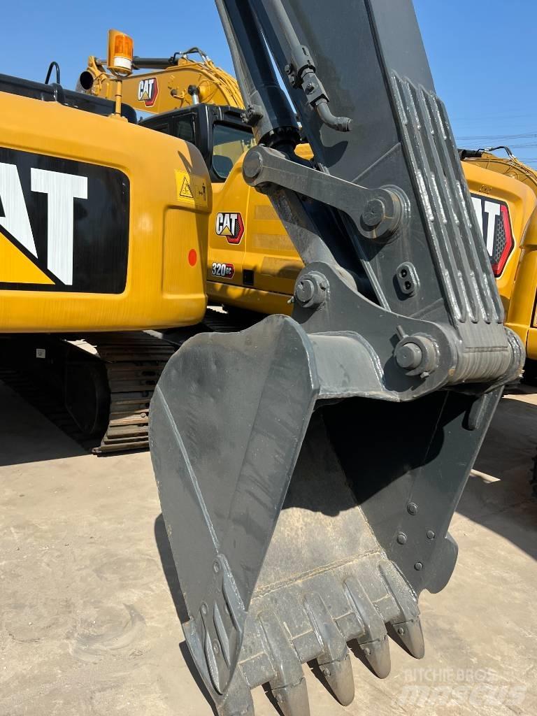 Volvo EC170 Gumikerekes kotrók