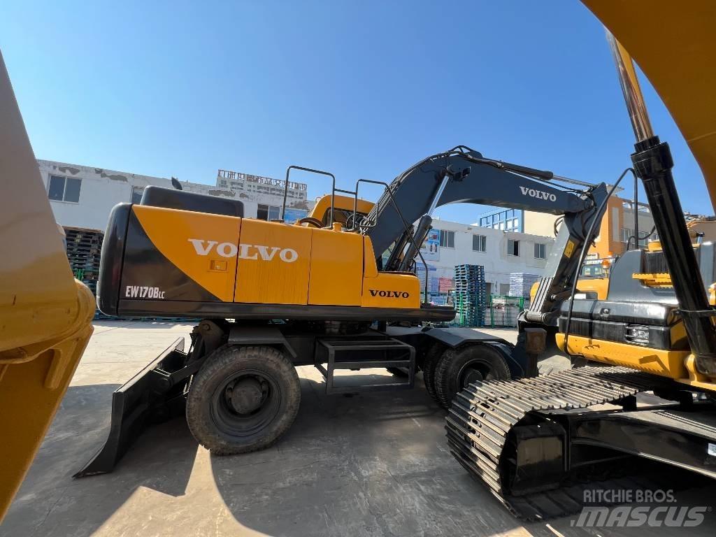 Volvo EC170 Gumikerekes kotrók