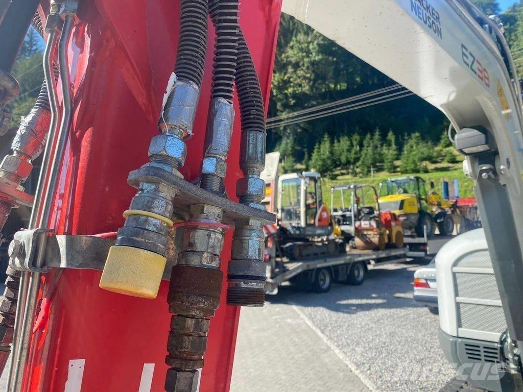 Wacker Neuson EZ 38 Mini kotrók < 7t