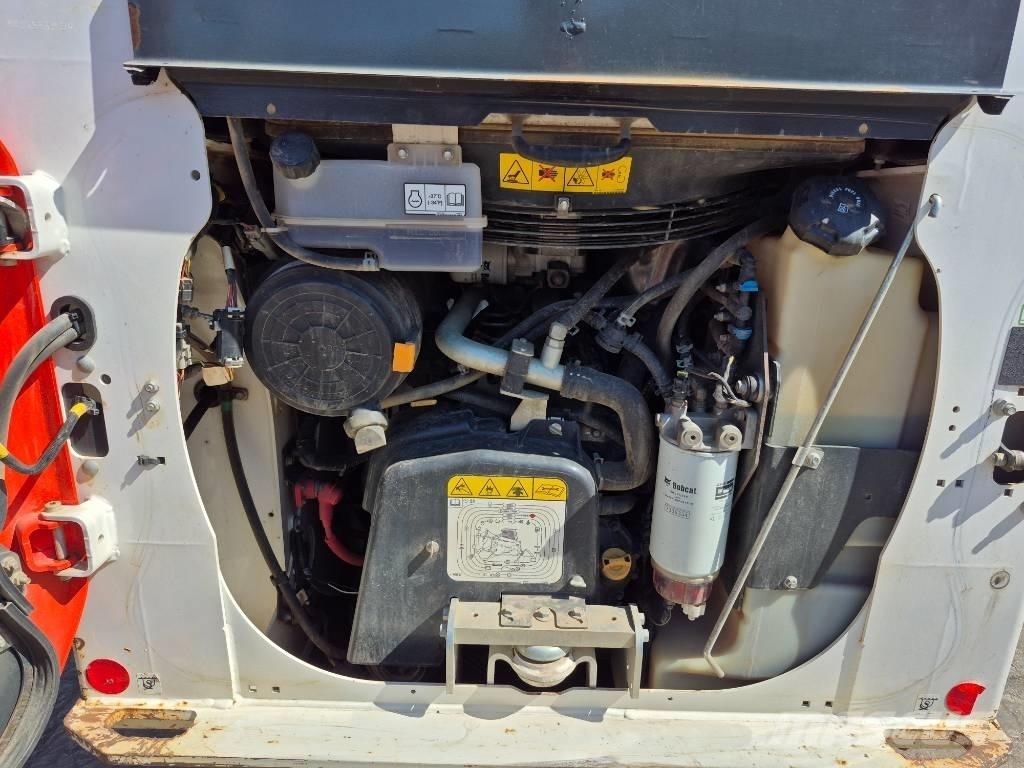 Bobcat T 64 Kompaktrakodók