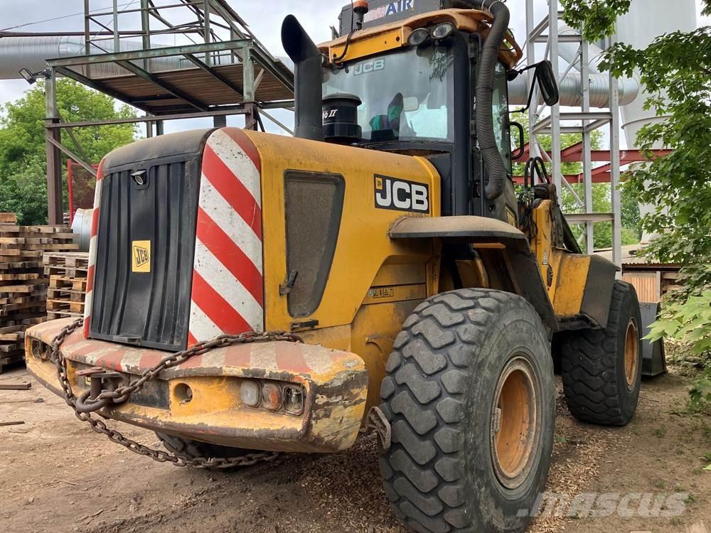 JCB 436 Gumikerekes homlokrakodók