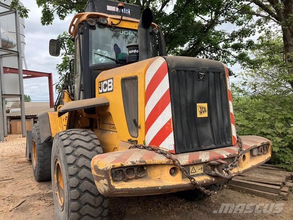 JCB 436 Gumikerekes homlokrakodók