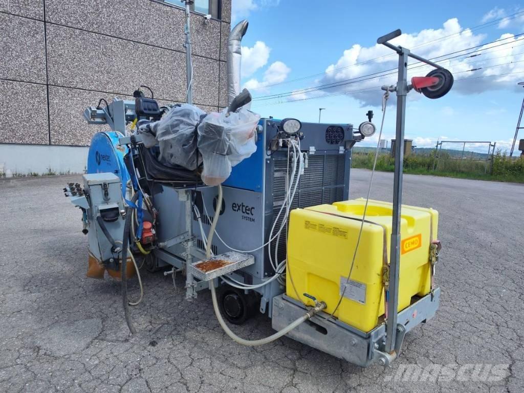  UNICUT 600 FLOOR SAW Kő és Betonvágó eszközök