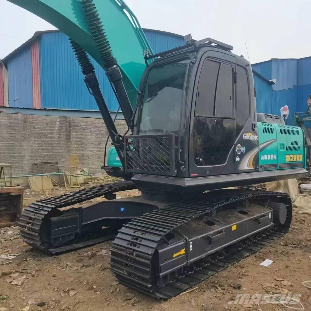 Kobelco SK 200 D Lánctalpas kotrók