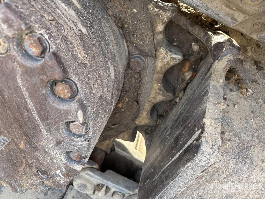 Volvo ECR235EL Lánctalpas kotrók