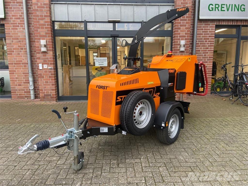  Först ST6D.24 Önjáró szecskázók