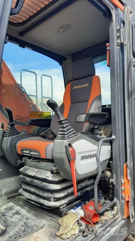 Doosan DX 255 LC-5 Lánctalpas kotrók