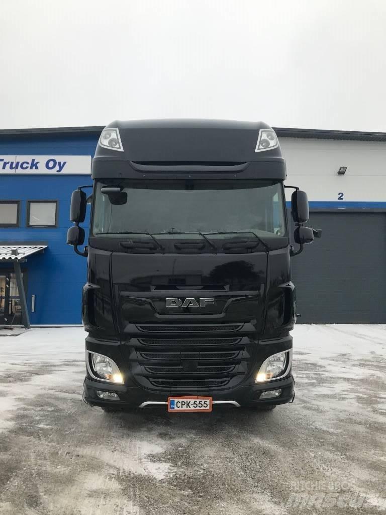 DAF XF530 FAS Horgos rakodó teherautók