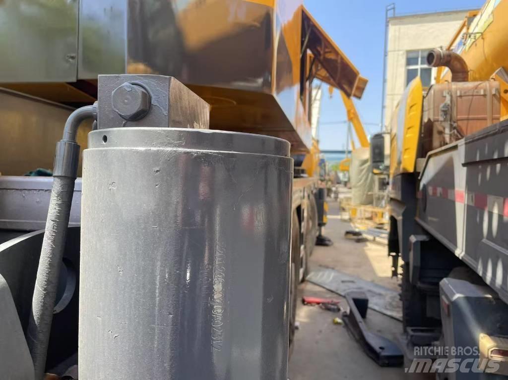 XCMG QY200K-II Terepdaruk