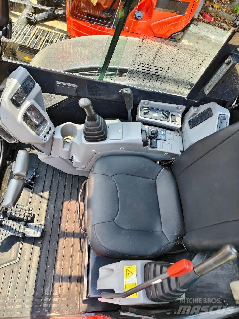 Kubota KX 155 Mini kotrók < 7t