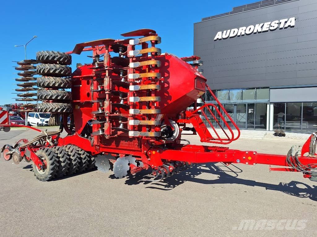 Horsch Pronto 6 DC Sorvetőgép