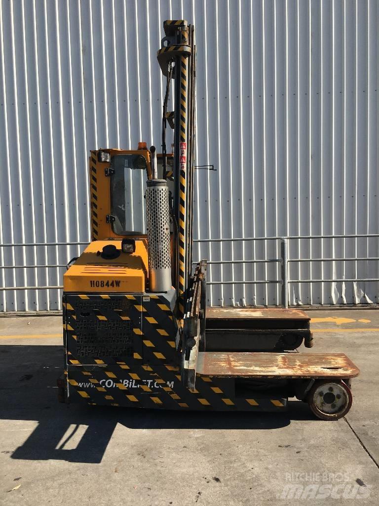Combilift C 3000 Oldalvillás targonca
