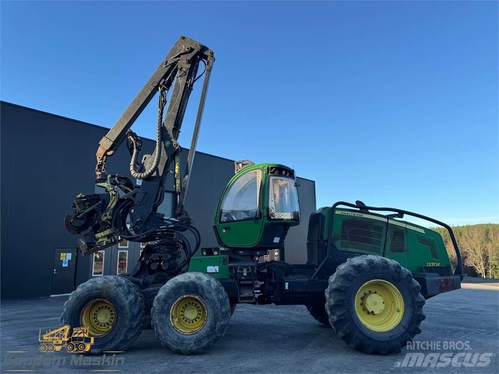 John Deere 1470E Betakarítók