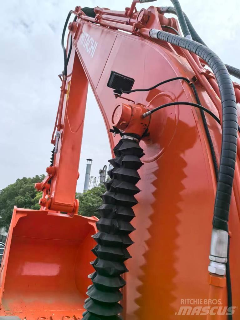 Hitachi ZX 200-3 G Lánctalpas kotrók