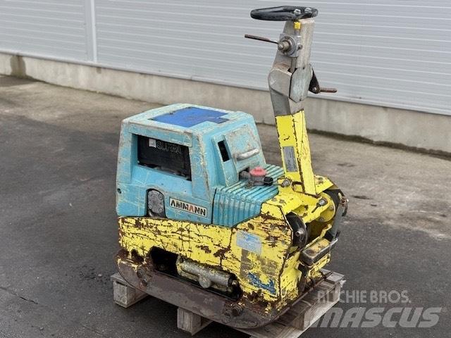 Ammann AVH 4020 Vibrátorok