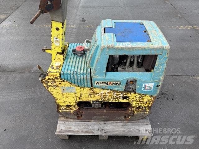 Ammann AVH 4020 Vibrátorok
