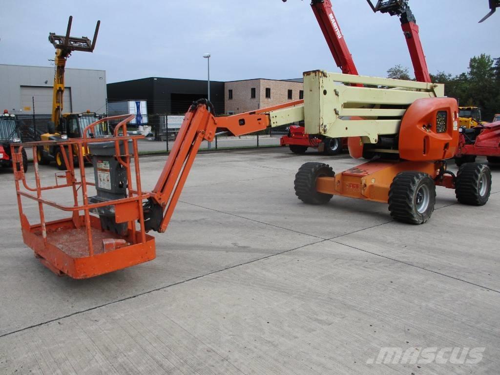 JLG 510 AJ (947) Karos emelők