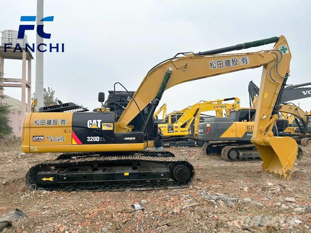 CAT 320d2 Lánctalpas kotrók