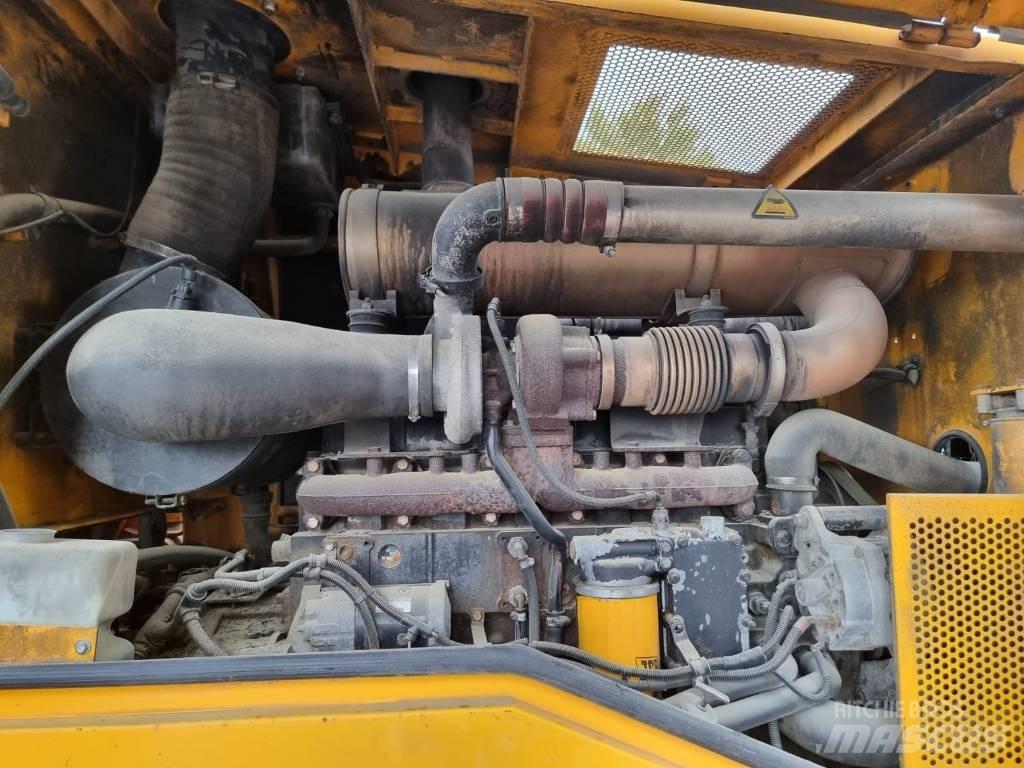 JCB 456 Z Gumikerekes homlokrakodók