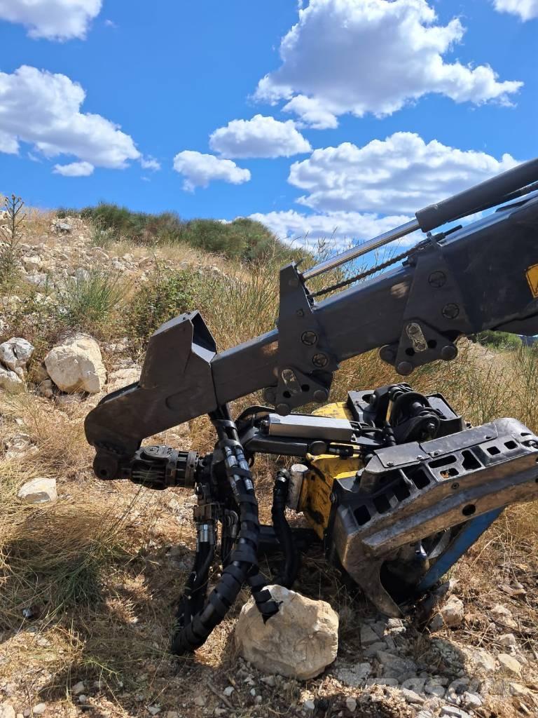 Ponsse Bear 6W Betakarítók