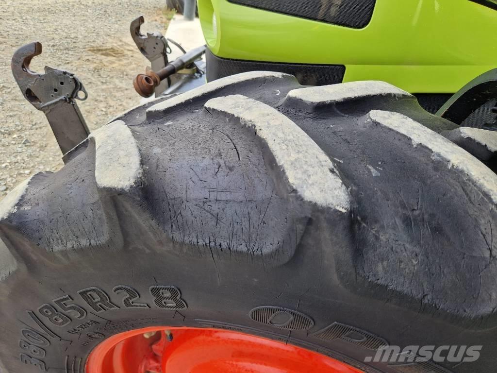 CLAAS Ares 557 ATZ Traktorok