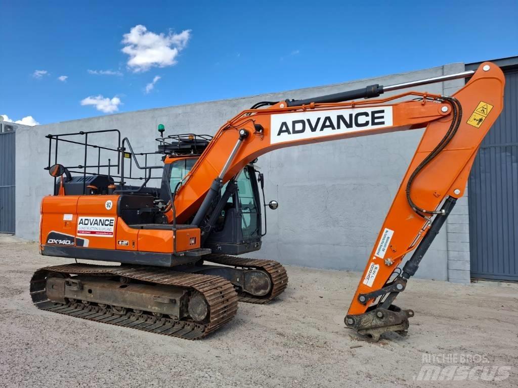 Doosan DX 140LC-5 Lánctalpas kotrók