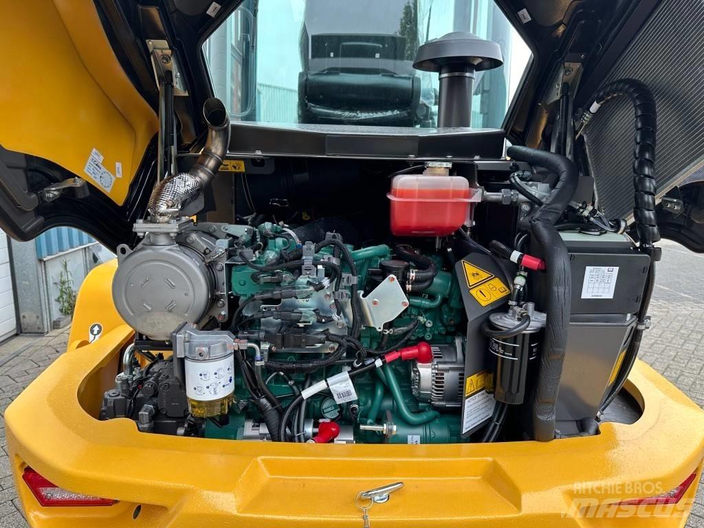 Volvo L30HS Gumikerekes homlokrakodók