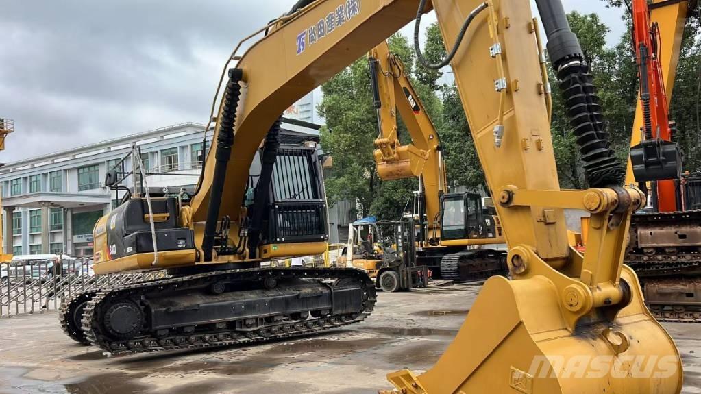 CAT 330D2 Lánctalpas kotrók