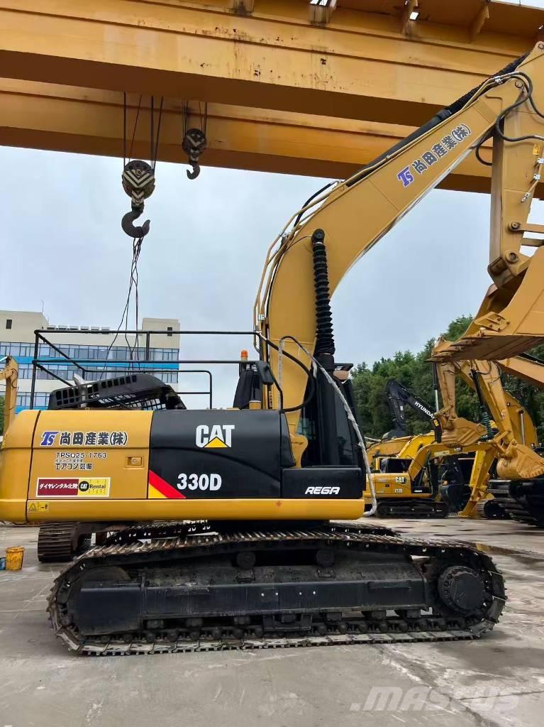 CAT 330D2 Lánctalpas kotrók