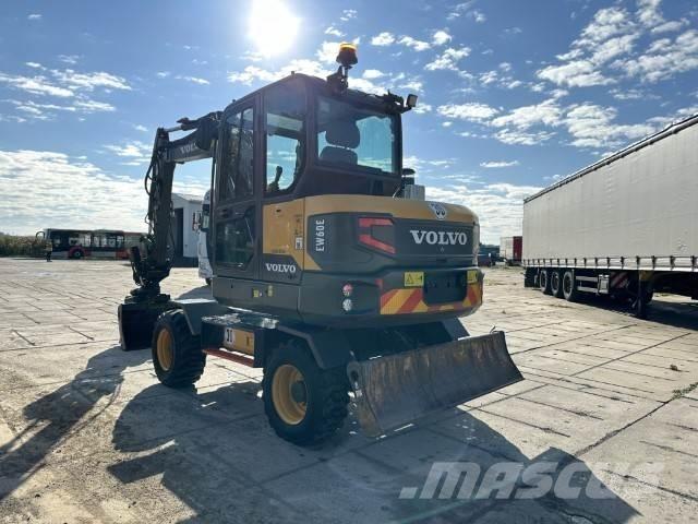 Volvo EW60E Gumikerekes kotrók