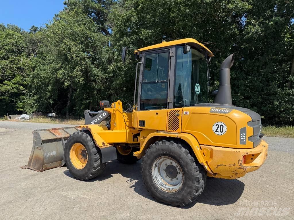Volvo L 35 G Gumikerekes homlokrakodók
