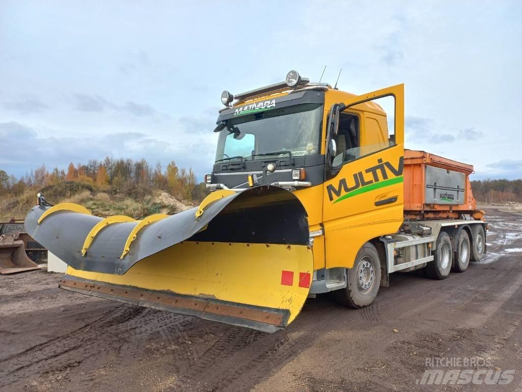 Volvo FH540 Horgos rakodó teherautók
