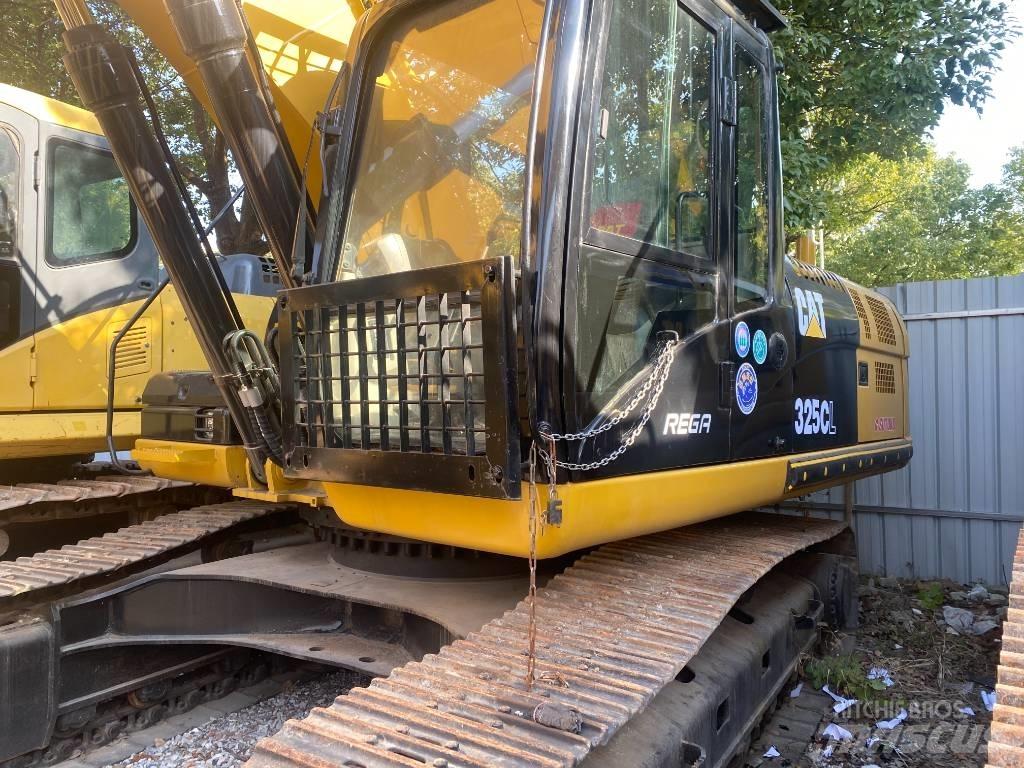 CAT 325 CL Lánctalpas kotrók