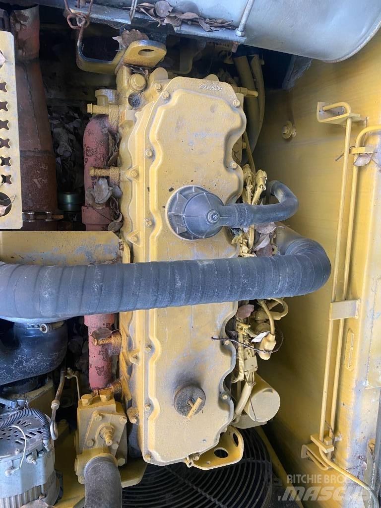 CAT 325 CL Lánctalpas kotrók