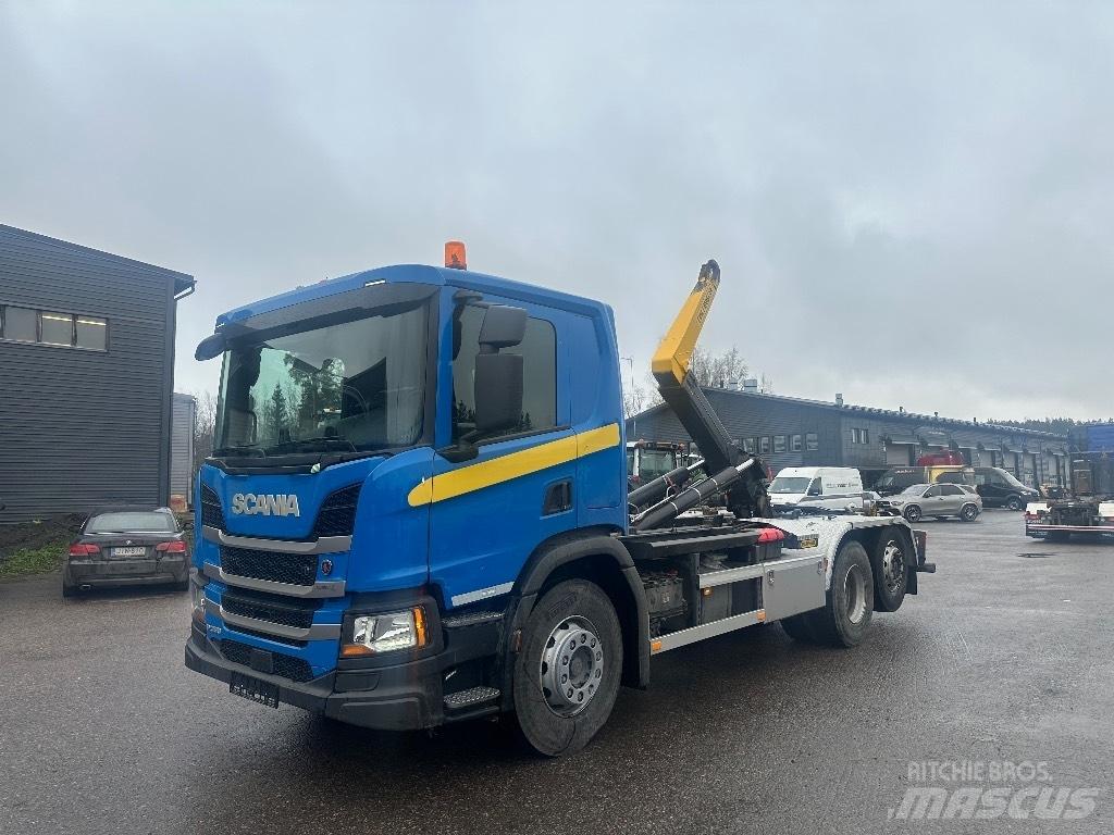 Scania P 360 Horgos rakodó teherautók