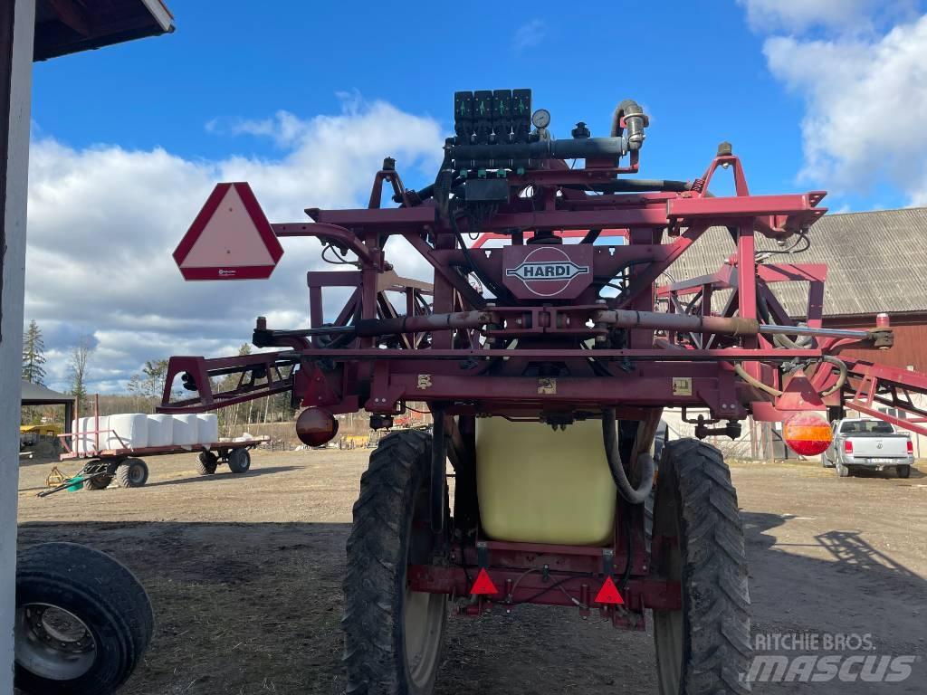 Hardi 2800LPY Vontatott trágyaszórók