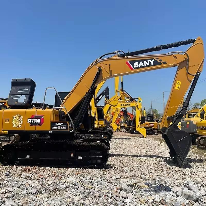 Sany SY 235 H Lánctalpas kotrók