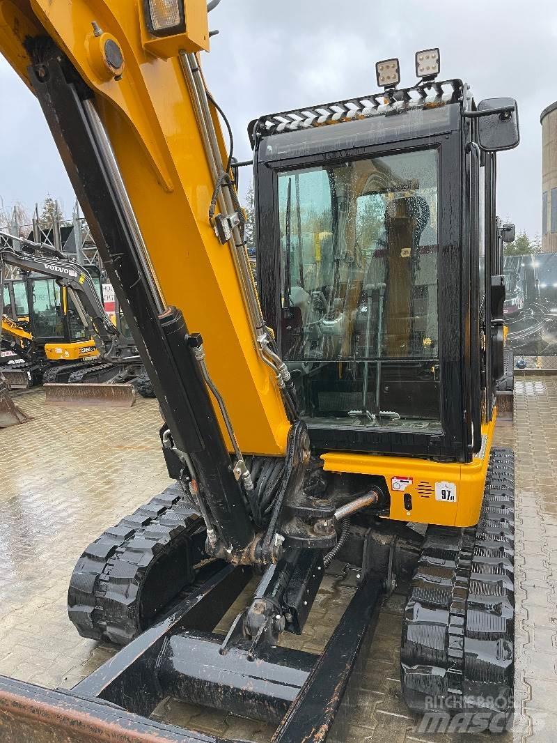 JCB 65R-1 Mini kotrók < 7t