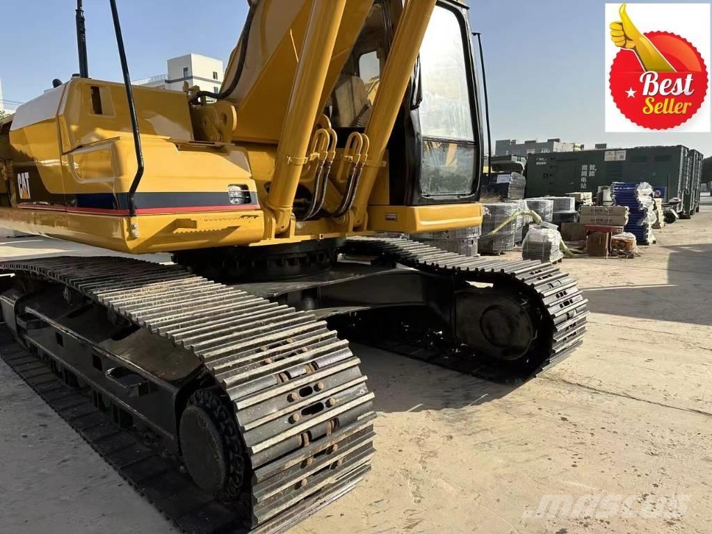 CAT 325 B L Lánctalpas kotrók
