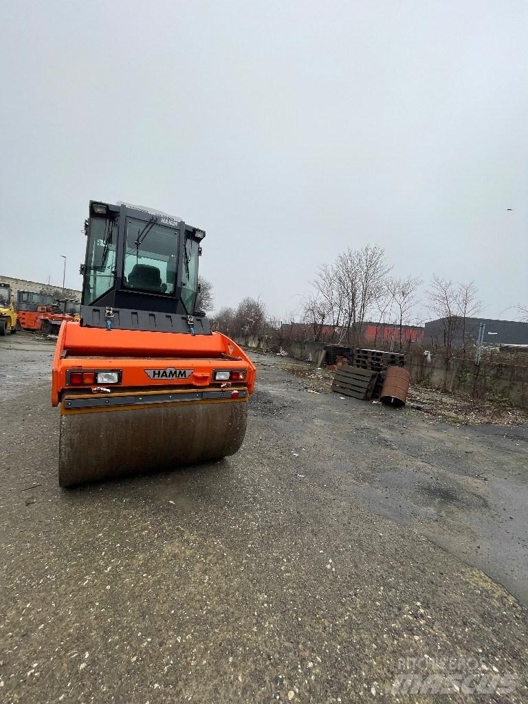 Hamm HD110 Ikerdobos hengerek
