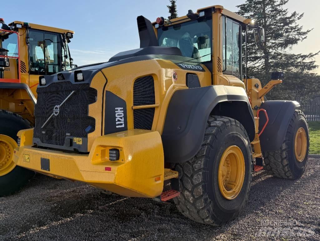 Volvo L 120 H Gumikerekes homlokrakodók