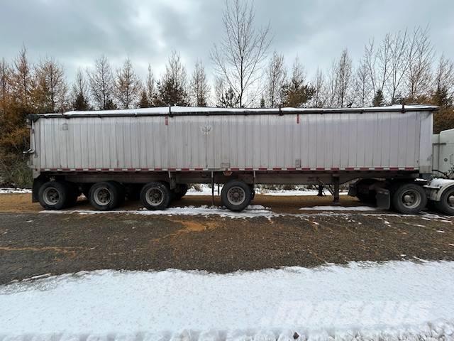 MAC QUAD 48' Billenő pótkocsik